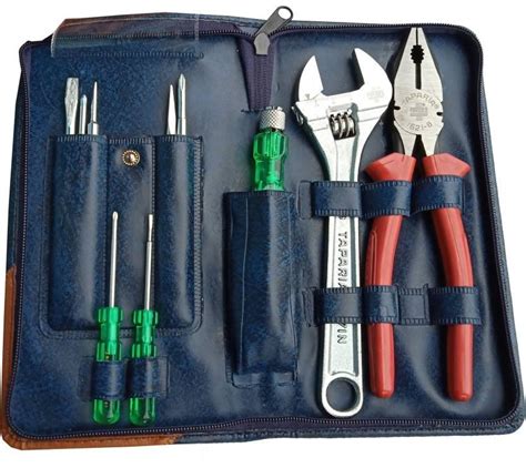 universal tool kit taparia